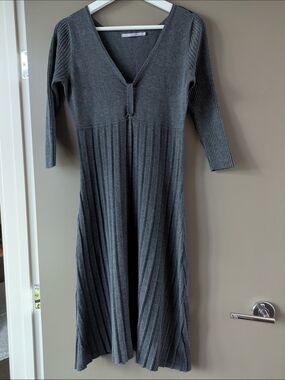 InWear Pleated Knit Dress Dark Grey V Neck Fit & Flare Midi Minimalist Small